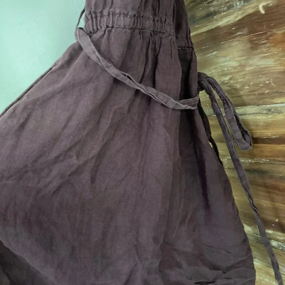 Sleeveless Cannes NotPerfect Linen Dress In Grape Wine - Picture 4 of 6